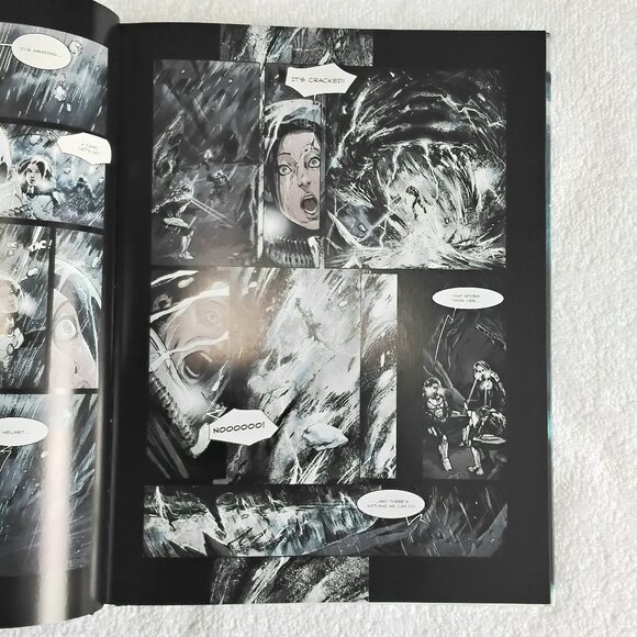 2017 Siberia 56 Large Hardcover Graphic Novel by Insight!! - Picture 3 of 6